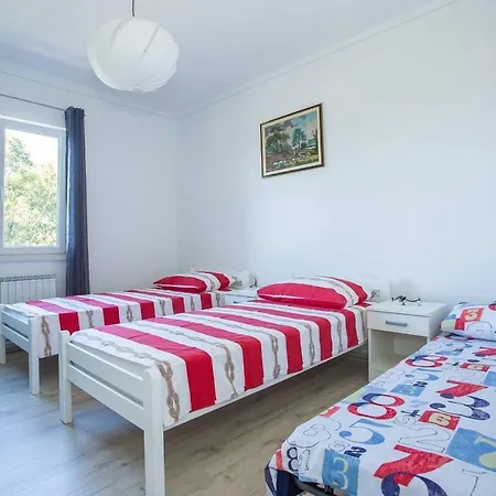 App Largo Apartment Nedeščina